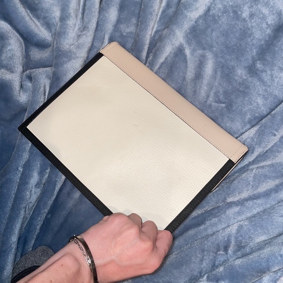 Kate Spade - Picture 4 of 4